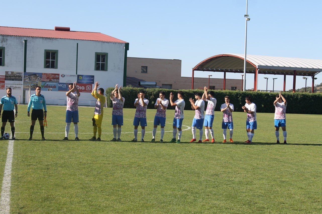 Imágenes del encuentro de la 37ª jornada de liga de Tercera División disputado en el Municipal de San Roque y que terminó 0-2 (12-05-2019)