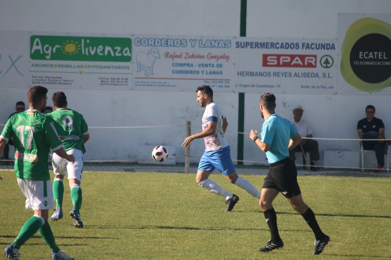 Imágenes del encuentro de la 37ª jornada de liga de Tercera División disputado en el Municipal de San Roque y que terminó 0-2 (12-05-2019)
