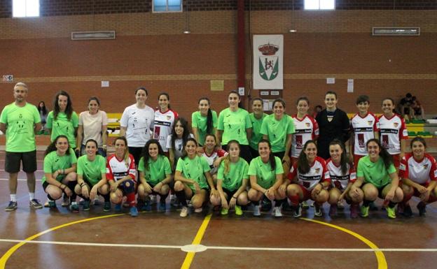 Todas las participantes en el encuentro