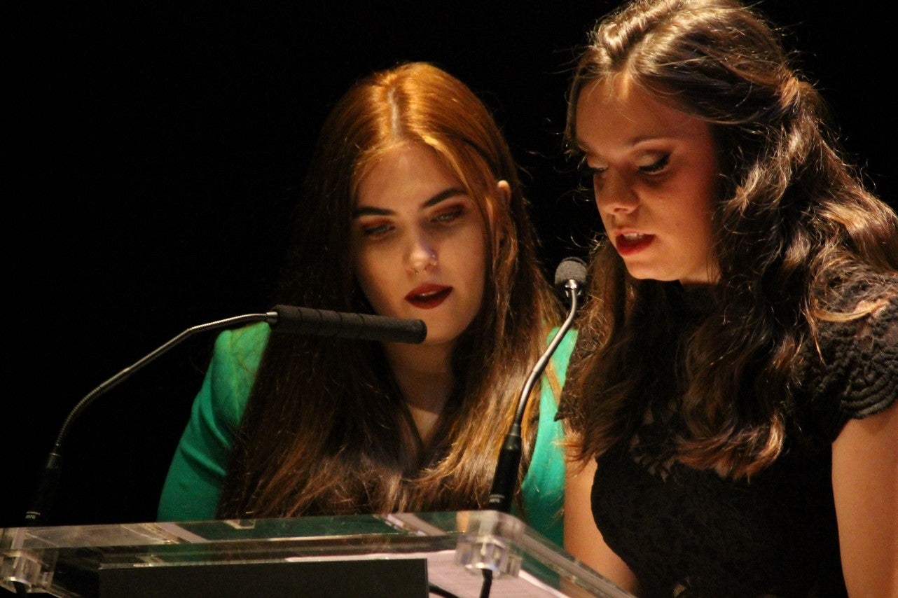 Algunas imágenes de la graduación del IES 'Campos de San Roque' celebrada en la Casa de la Cultura (07-06-2019)