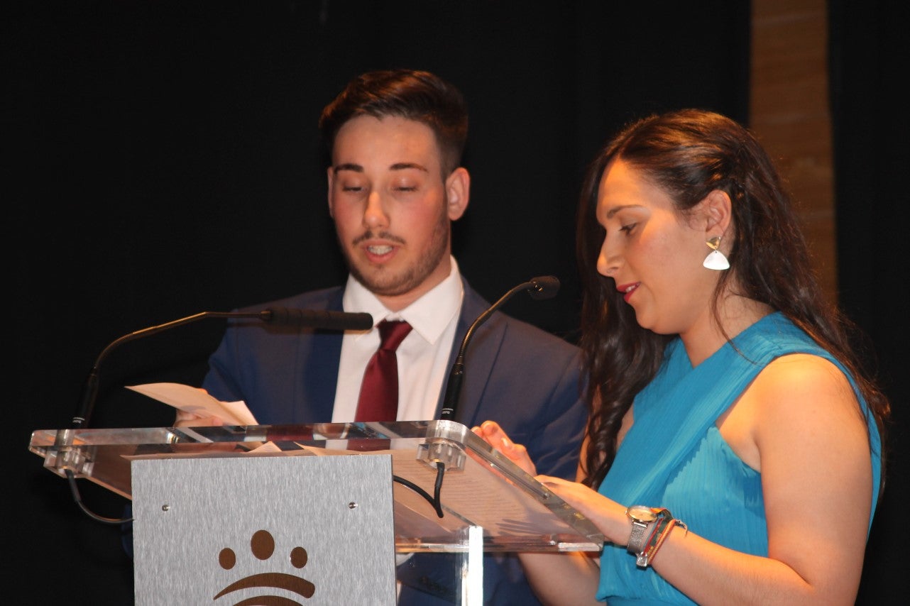 Algunas imágenes de la graduación del IES 'Campos de San Roque' celebrada en la Casa de la Cultura (07-06-2019)