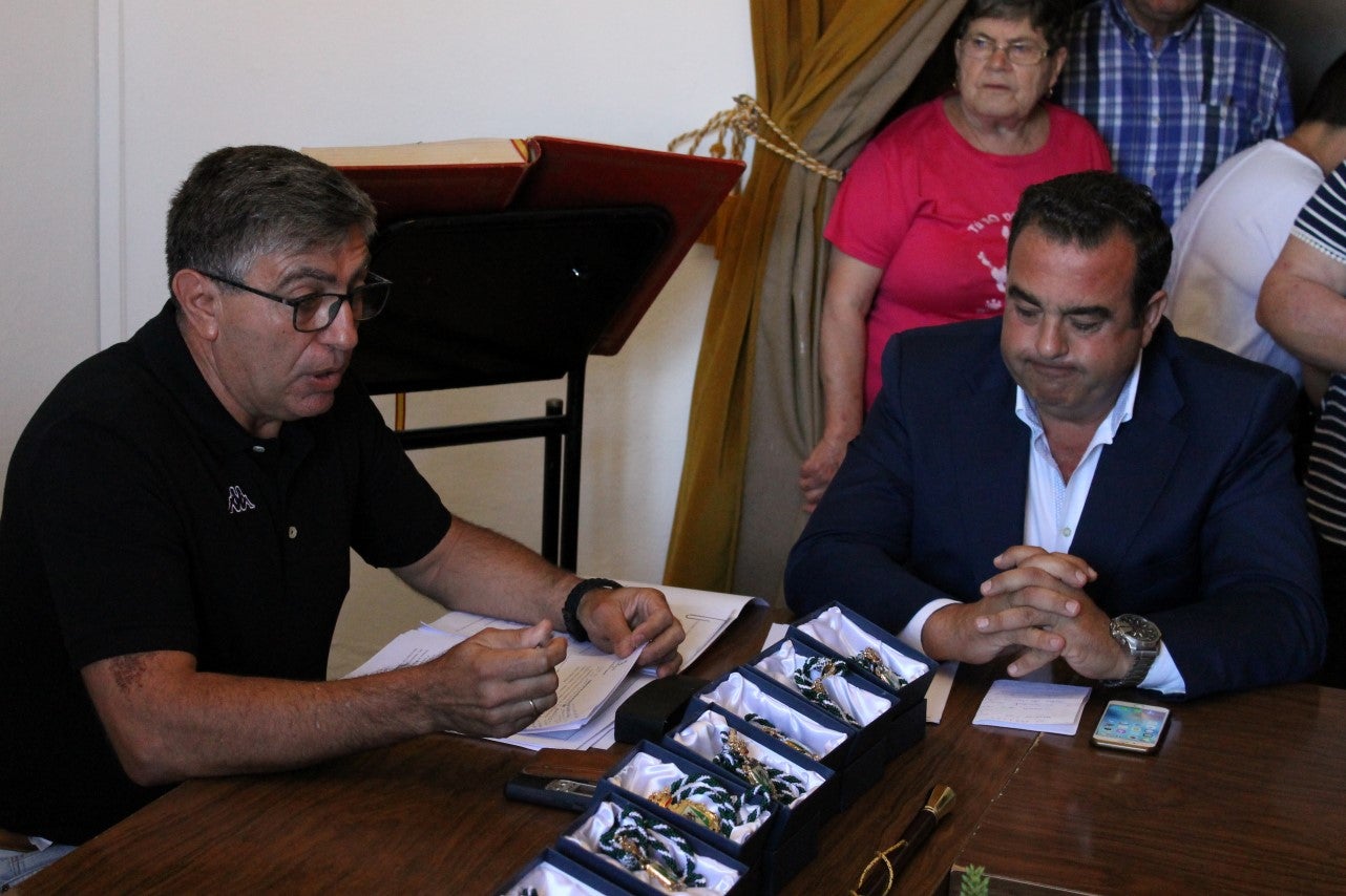 Imágenes del acto de investidura de Manuel Borrego como nuevo alcalde del Ayuntamiento de Valverde de Leganés (15-06-2019)