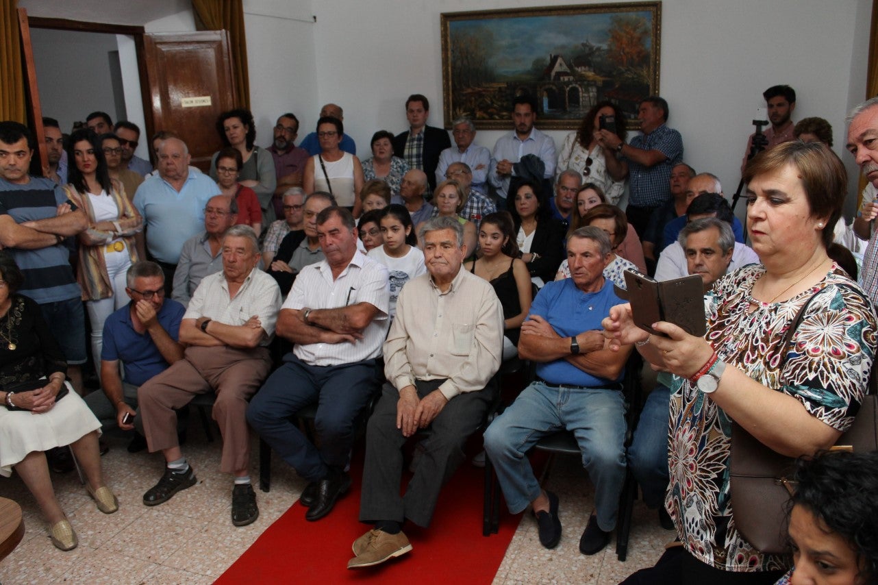 Imágenes del acto de investidura de Manuel Borrego como nuevo alcalde del Ayuntamiento de Valverde de Leganés (15-06-2019)