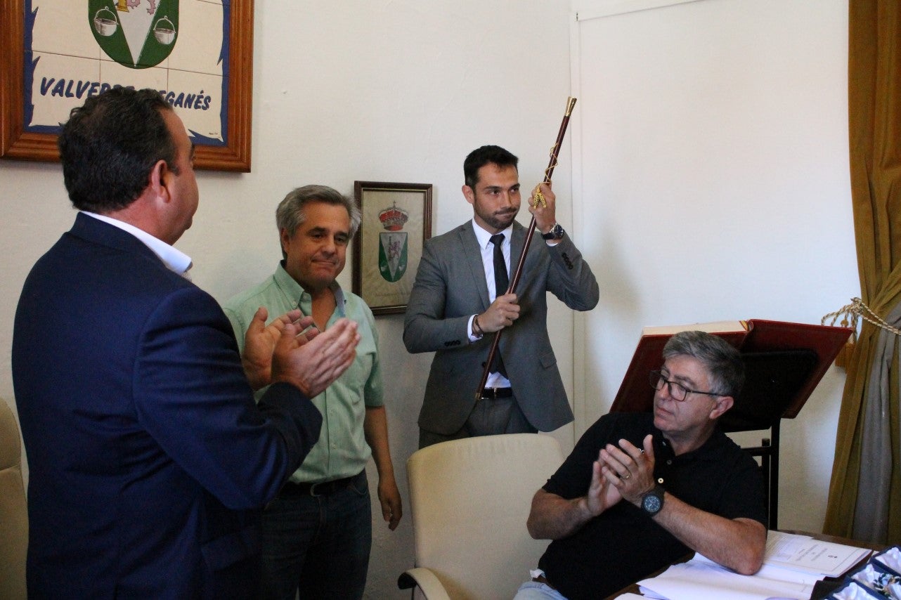 Imágenes del acto de investidura de Manuel Borrego como nuevo alcalde del Ayuntamiento de Valverde de Leganés (15-06-2019)