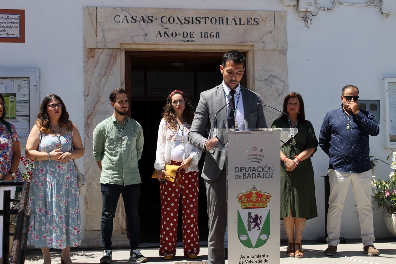 Imágenes del acto de investidura de Manuel Borrego como nuevo alcalde del Ayuntamiento de Valverde de Leganés (15-06-2019)