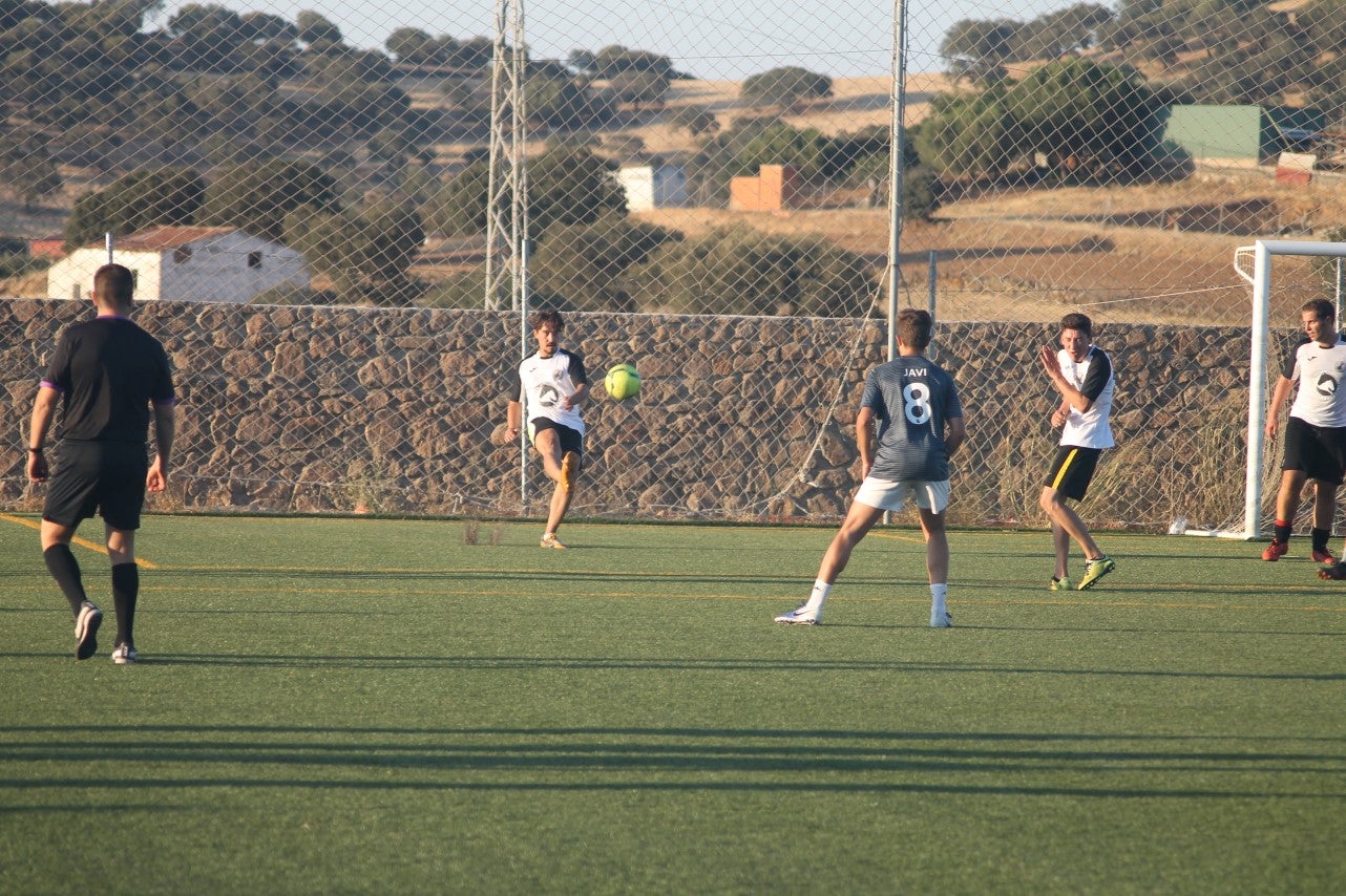 Algunas imágenes de la final y el tercer y cuarto puesto del torneo de verano de fútbol 7 disputado en Valverde de Leganés (01-08-2019)
