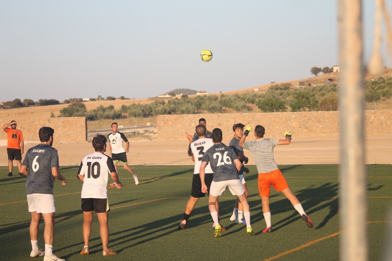 Algunas imágenes de la final y el tercer y cuarto puesto del torneo de verano de fútbol 7 disputado en Valverde de Leganés (01-08-2019)