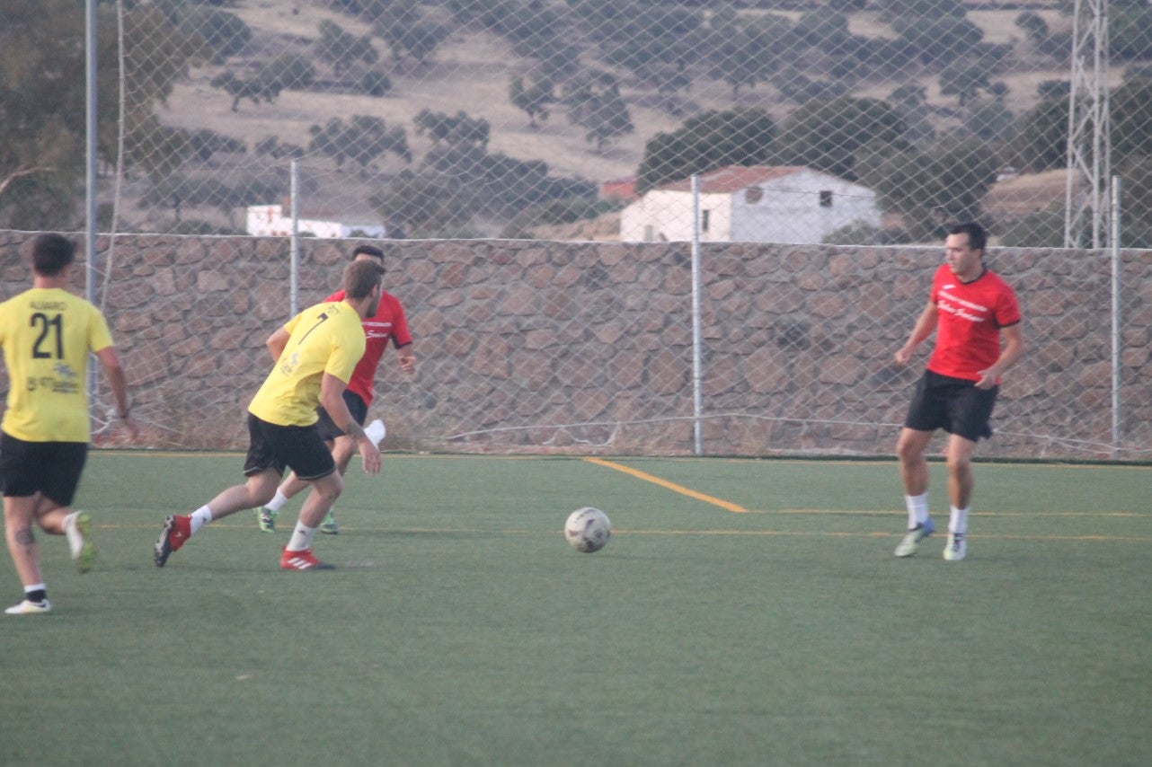 Algunas imágenes de la final y el tercer y cuarto puesto del torneo de verano de fútbol 7 disputado en Valverde de Leganés (01-08-2019)