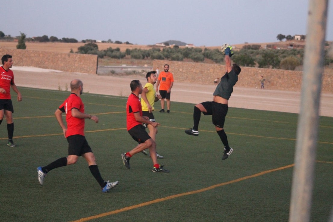 Algunas imágenes de la final y el tercer y cuarto puesto del torneo de verano de fútbol 7 disputado en Valverde de Leganés (01-08-2019)