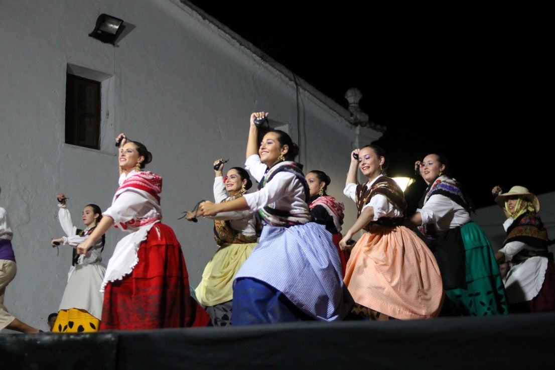 Algunas imágenes de las actuaciones de la 33ª Edición del Festival Folklórico de los Pueblos del Mundo de Extremadura (05-08-2019)