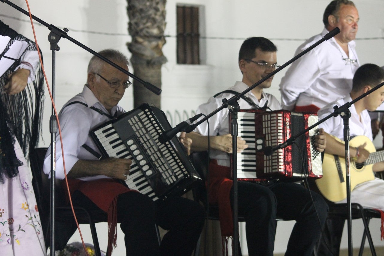 Algunas imágenes del Festival Folklórico Infantil con la participación de los Coros y Danzas de Valverde y de Torrox (06-08-2019)