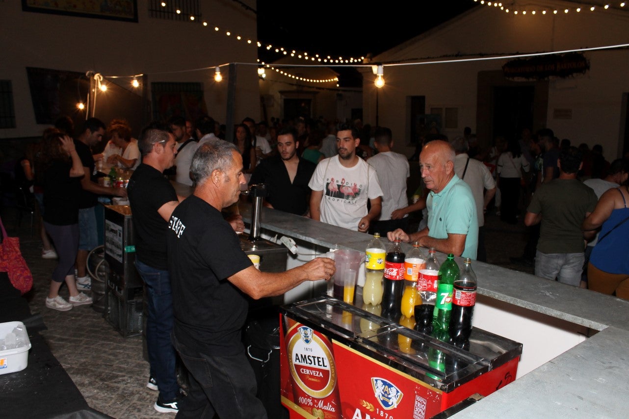 Algunas imágenes de la fiesta de 'Los Bartolos' celebrada en la plaza de la Constitución y sus alrededores (10-08-2019)