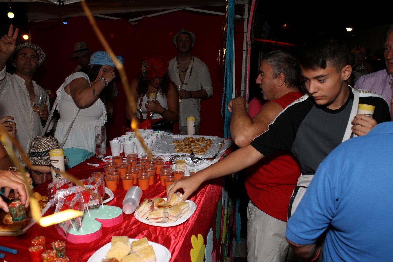 Algunas imágenes de la fiesta de 'Los Bartolos' celebrada en la plaza de la Constitución y sus alrededores (10-08-2019)