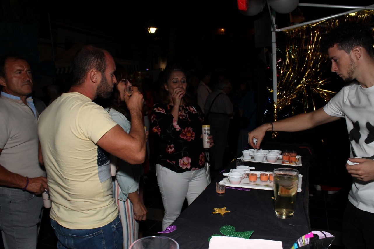 Algunas imágenes de la fiesta de 'Los Bartolos' celebrada en la plaza de la Constitución y sus alrededores (10-08-2019)