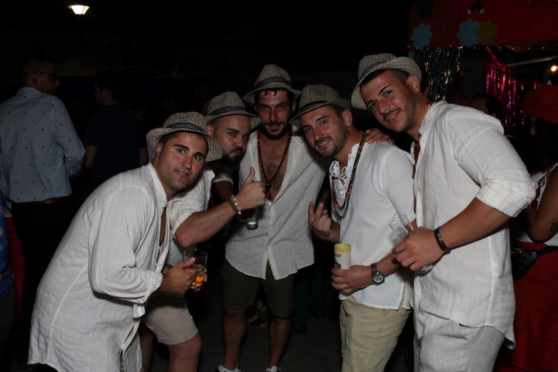Algunas imágenes de la fiesta de 'Los Bartolos' celebrada en la plaza de la Constitución y sus alrededores (10-08-2019)