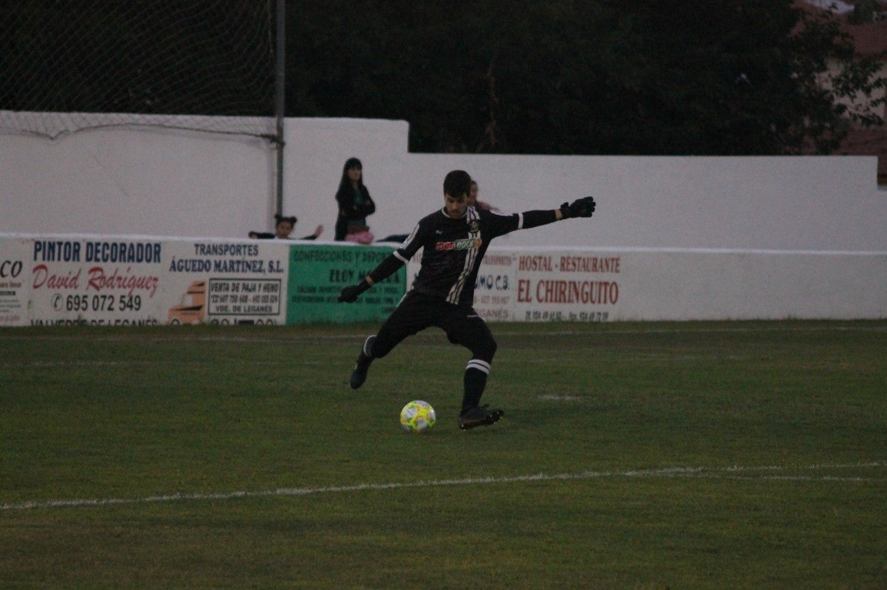 Algunas imágenes del encuentro de cuartos de la Copa Federación entre el Racing Valverdeño y el Llerenense que finalizó con 3-0 (11-08-2019)