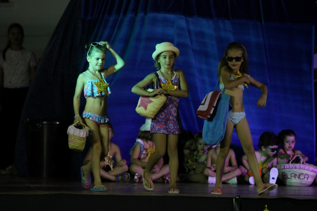 Imágenes del desfile infantil 2019 que tuvo lugar en la plaza de la Constitución (08-08-2019)