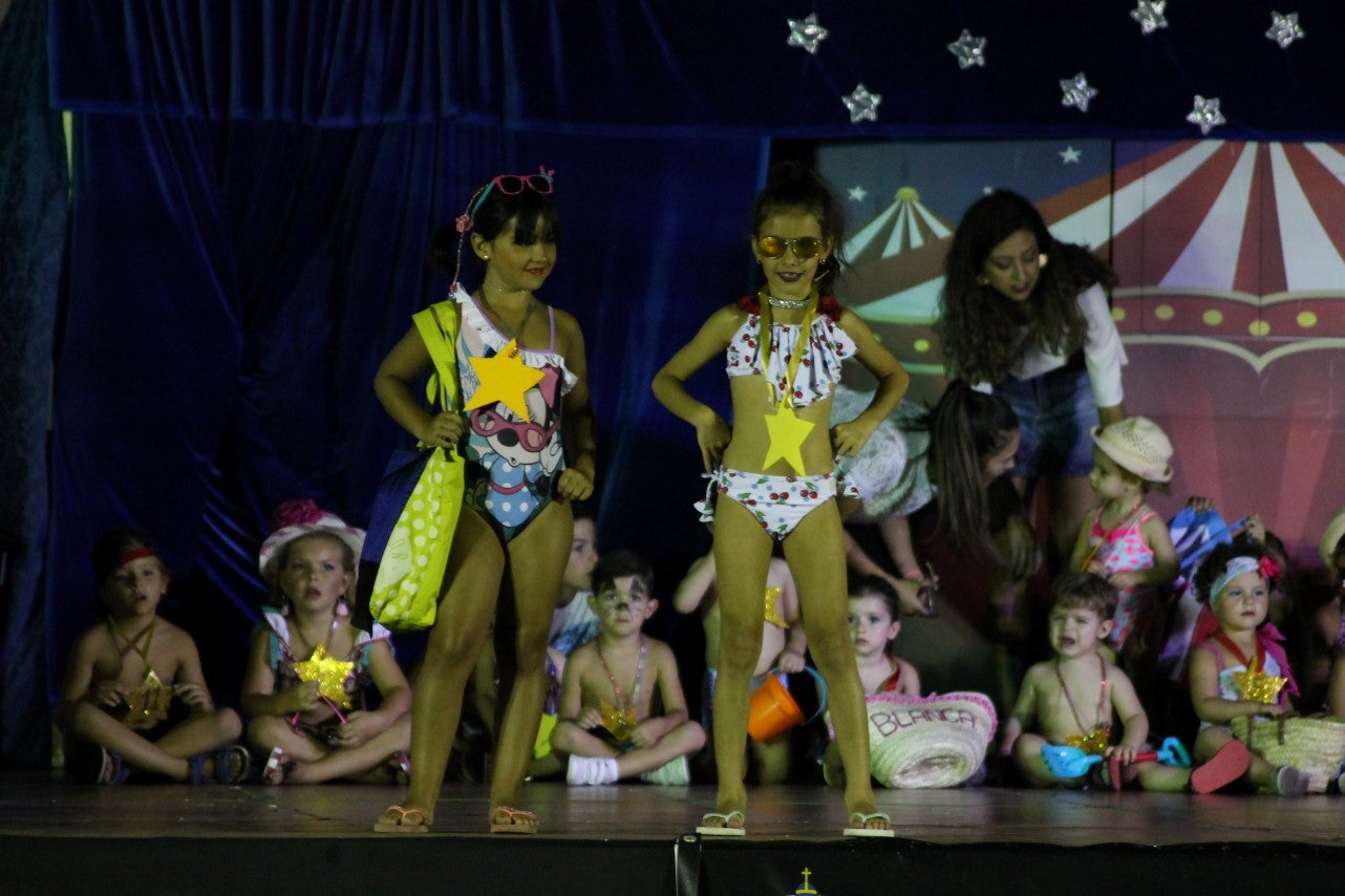 Imágenes del desfile infantil 2019 que tuvo lugar en la plaza de la Constitución (08-08-2019)