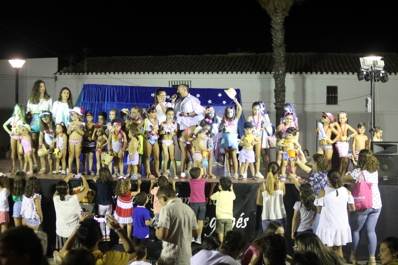 Imágenes del desfile infantil 2019 que tuvo lugar en la plaza de la Constitución (08-08-2019)