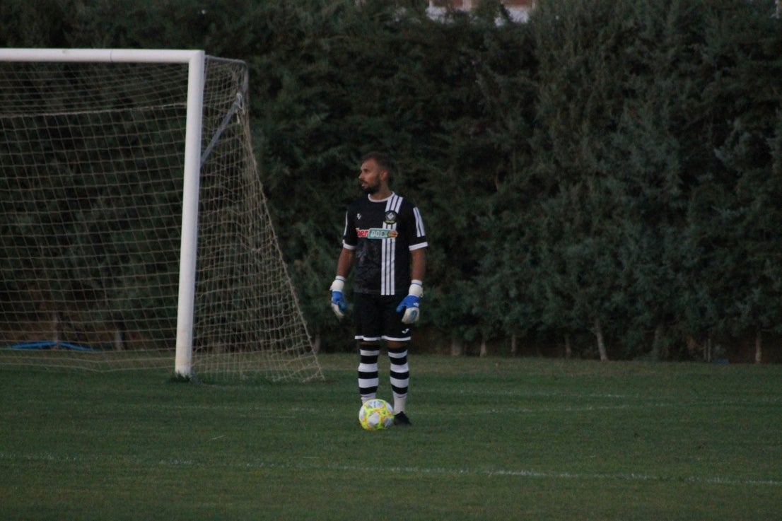 Imágenes del XLVII Trofeo de Piedra Aguda disputado entre el Racing Valverdeño y el Aceuchal, en el Municipal de San Roque y que acabó con victoria local por 4-2 (14-08-2019)