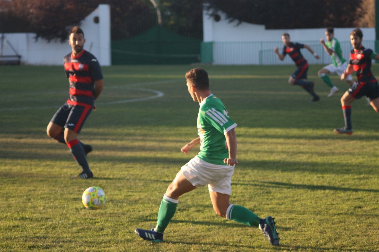 Imágenes de la semifinal de la Copa Federación que han jugado Racing Valverdeño y Arroyo en el Municipal de San Roque y que finalizó con 0-1 (18-08-2019)