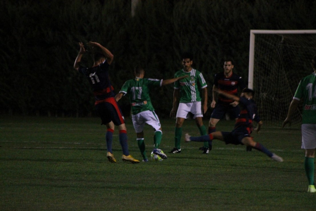 Imágenes de la semifinal de la Copa Federación que han jugado Racing Valverdeño y Arroyo en el Municipal de San Roque y que finalizó con 0-1 (18-08-2019)