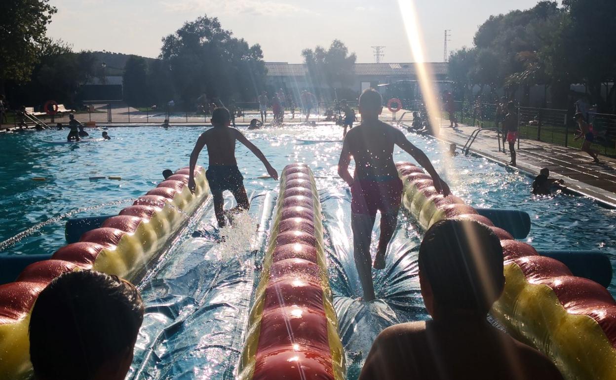 Pasarela resbaladiza