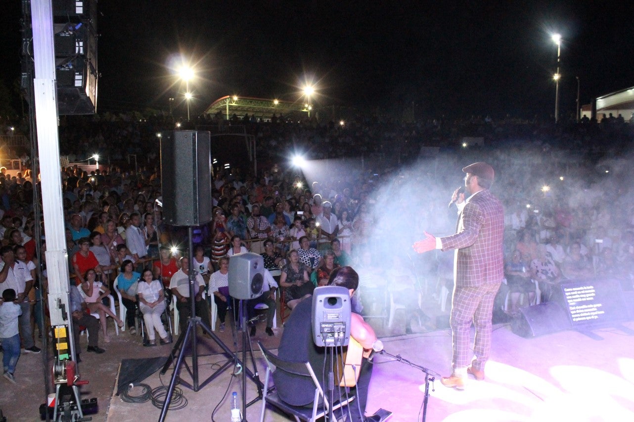 Algunas imágenes del viernes de las Ferias y Fiestas de San Bartolomé 2019 (23-08-2019)