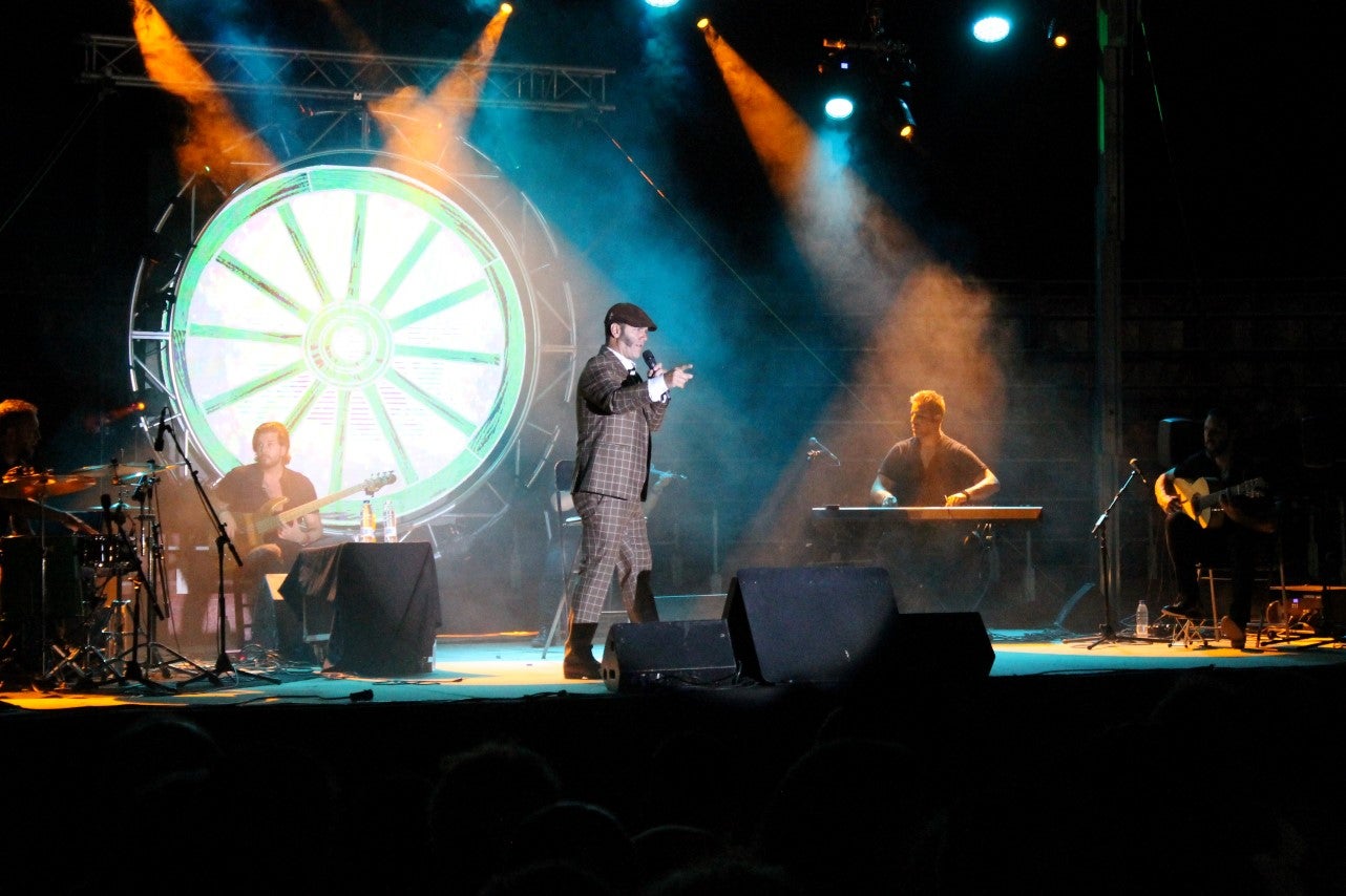 Algunas imágenes del viernes de las Ferias y Fiestas de San Bartolomé 2019 (23-08-2019)