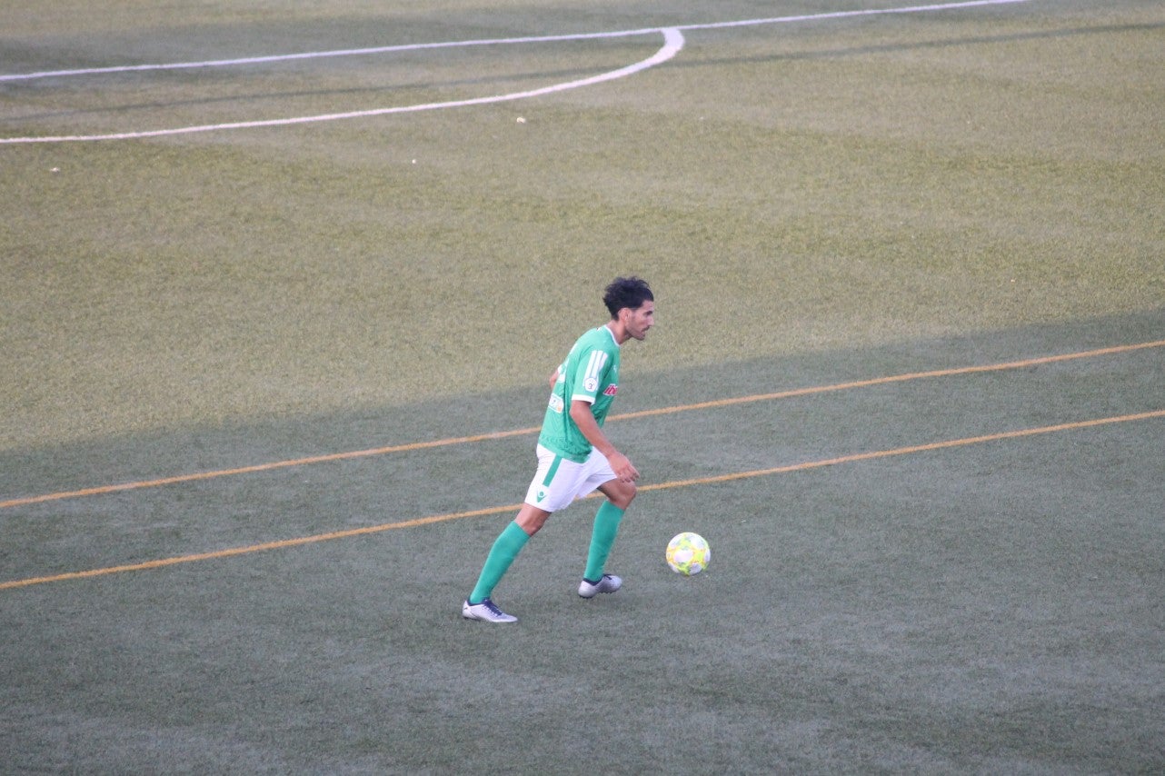 Algunas imágenes del encuentro de la segunda jornada de Tercera División disputado en el Emilio Macarro de Montijo y que terminó 2-1 (01-09-2019)