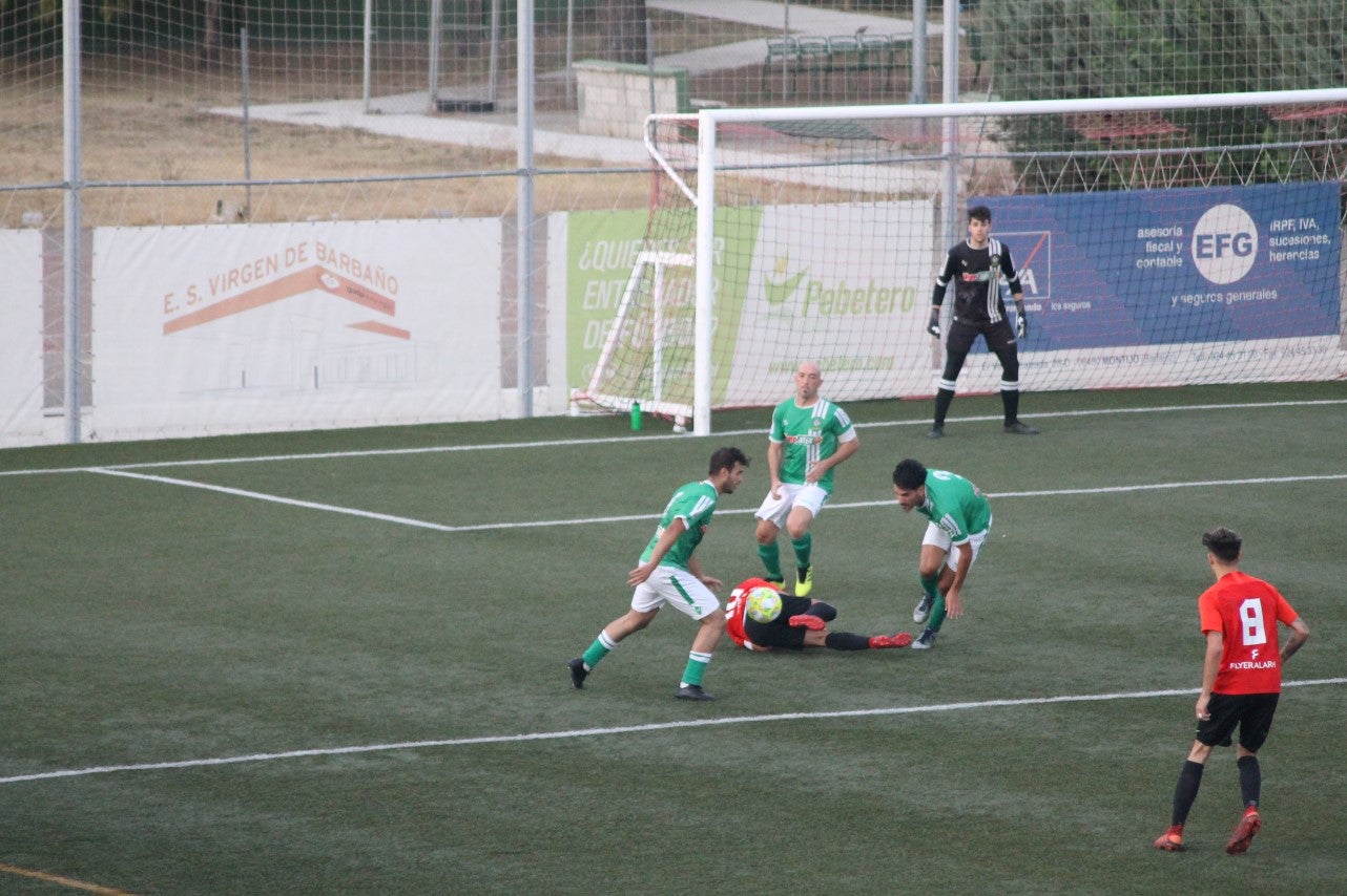 Algunas imágenes del encuentro de la segunda jornada de Tercera División disputado en el Emilio Macarro de Montijo y que terminó 2-1 (01-09-2019)