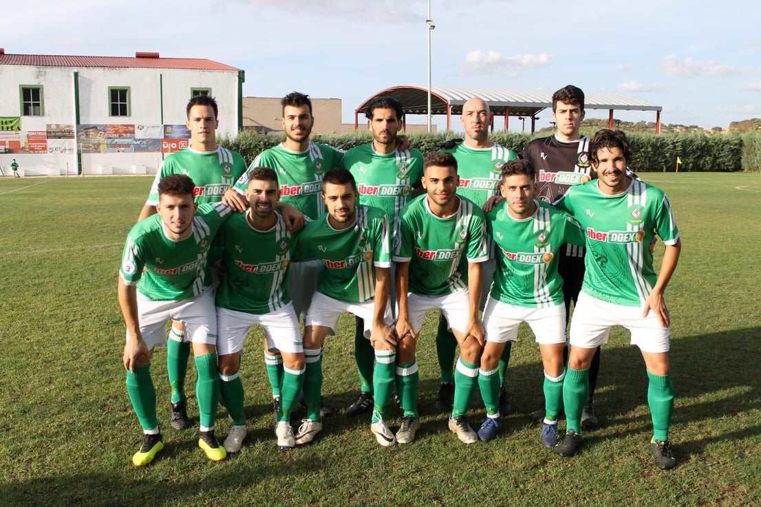 Algunas imágenes del encuentro de la quinta jornada de liga de Tercera División disputado en el Municipal de San Roque y que acabó en empate a cero. (22-09-2019)
