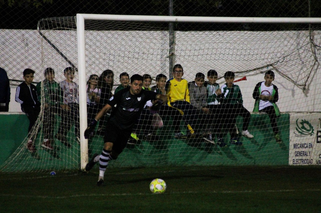 Fotos: Racing Valverdeño - Olivenza (II)
