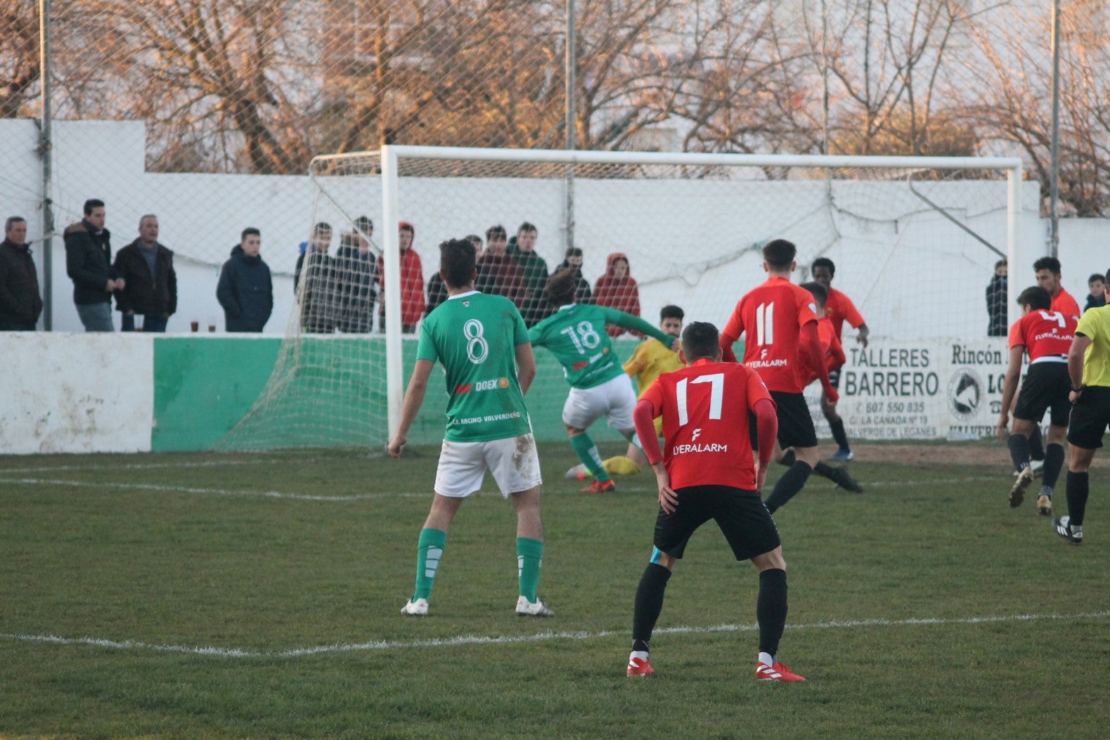 Fotos: Racing Valverdeño - Montijo (II)