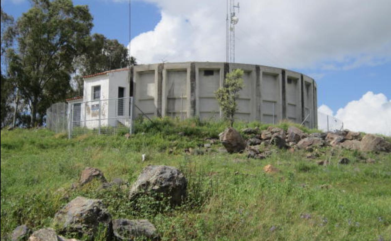 Depósito de agua en valverde de Leganés