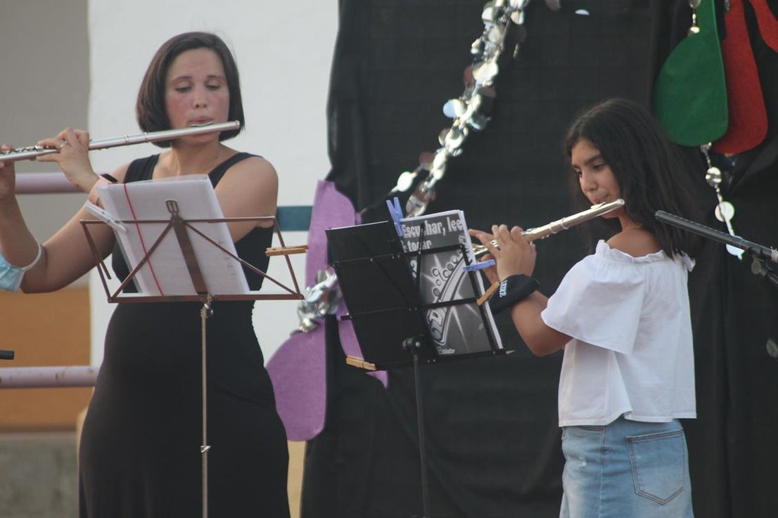 Fotos: Concierto de la Escuela Municipal de Música (I)