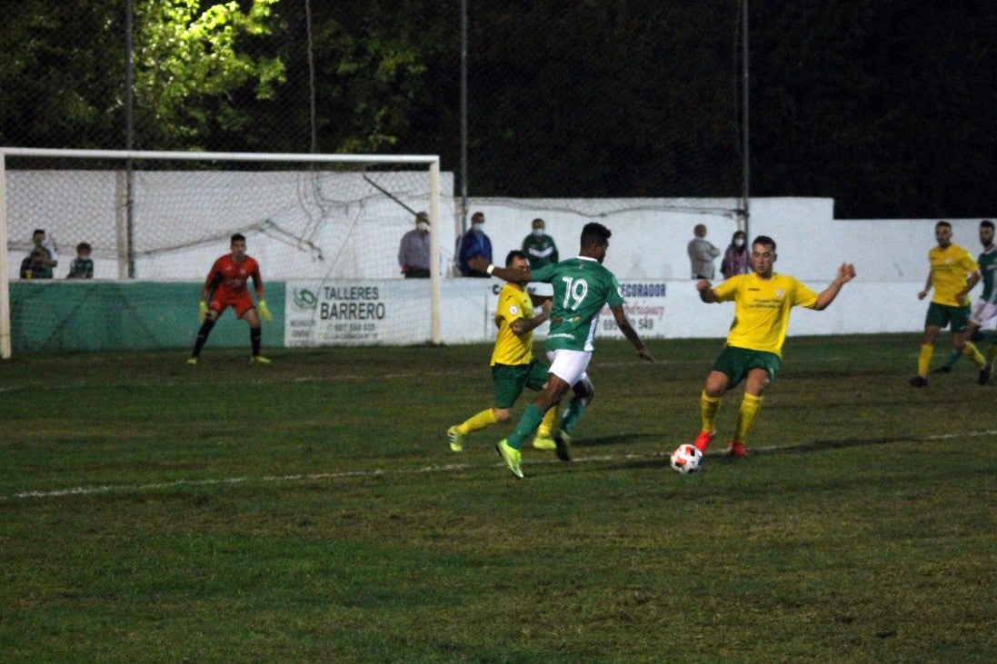 Fotos: Racing Valverdeño - Olivenza (II)
