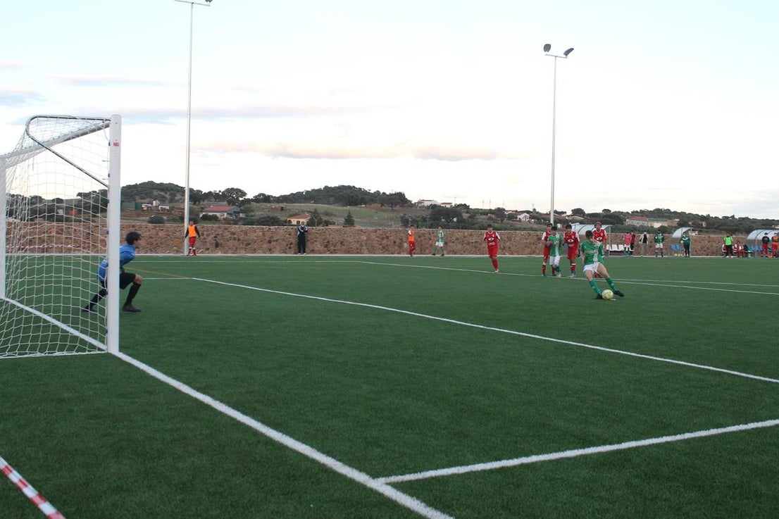 Fotos: Juveniles Racing Valverdeño – Fuente de Cantos