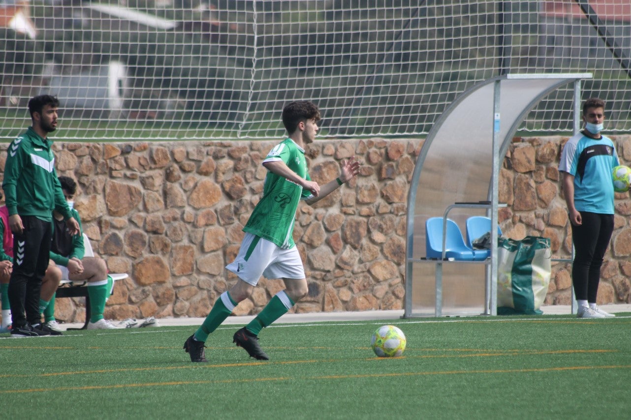 Fotos: Juveniles: Racing Valverdeño – Gran Maestre (I)