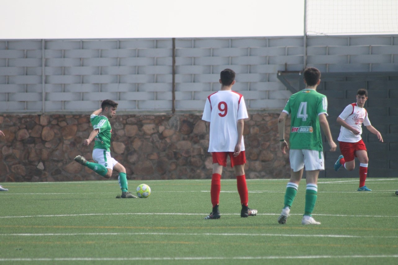 Fotos: Juveniles: Racing Valverdeño – Gran Maestre (I)