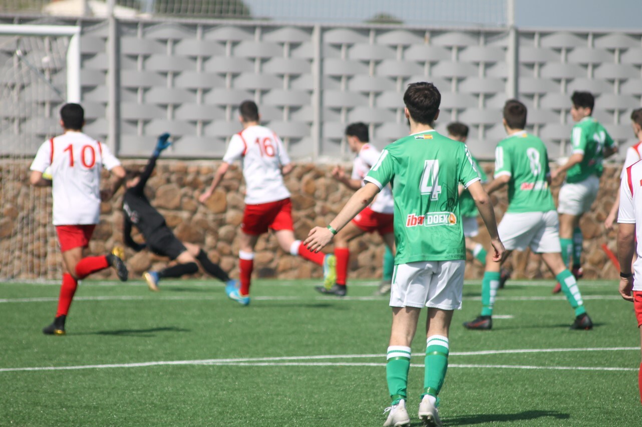 Fotos: Juveniles: Racing Valverdeño – Gran Maestre (II)