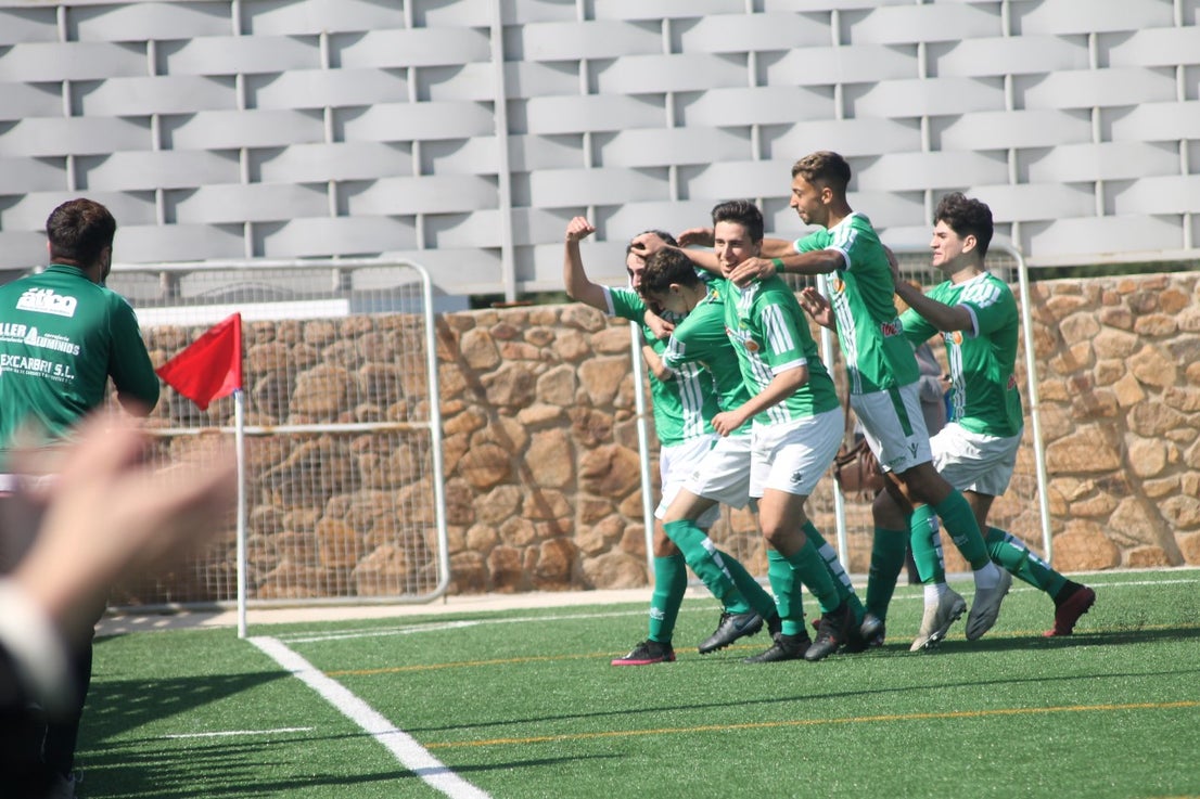 Fotos: Juveniles: Racing Valverdeño – Gran Maestre (II)