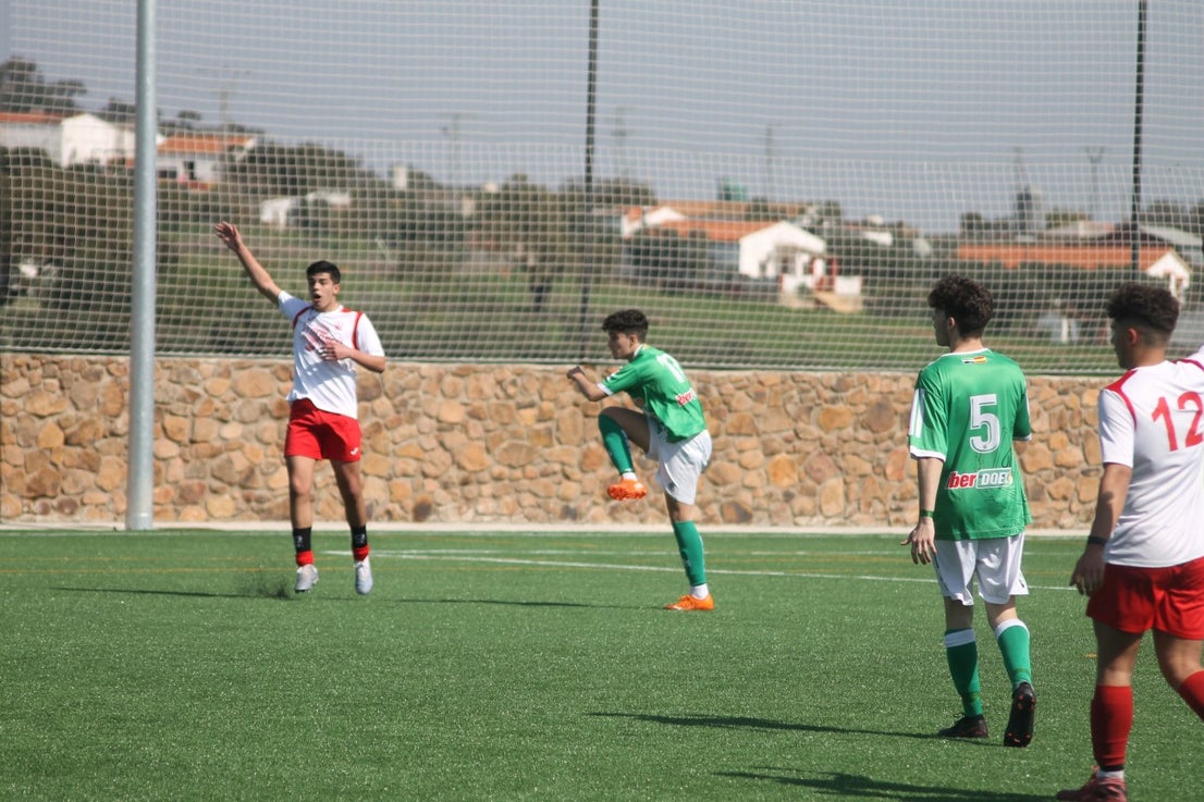 Fotos: Juveniles: Racing Valverdeño – Gran Maestre (III)