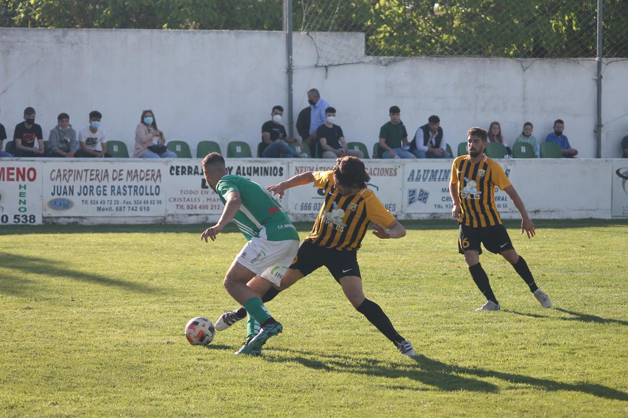 Fotos: Racing Valverdeño – AD Lobón (III)
