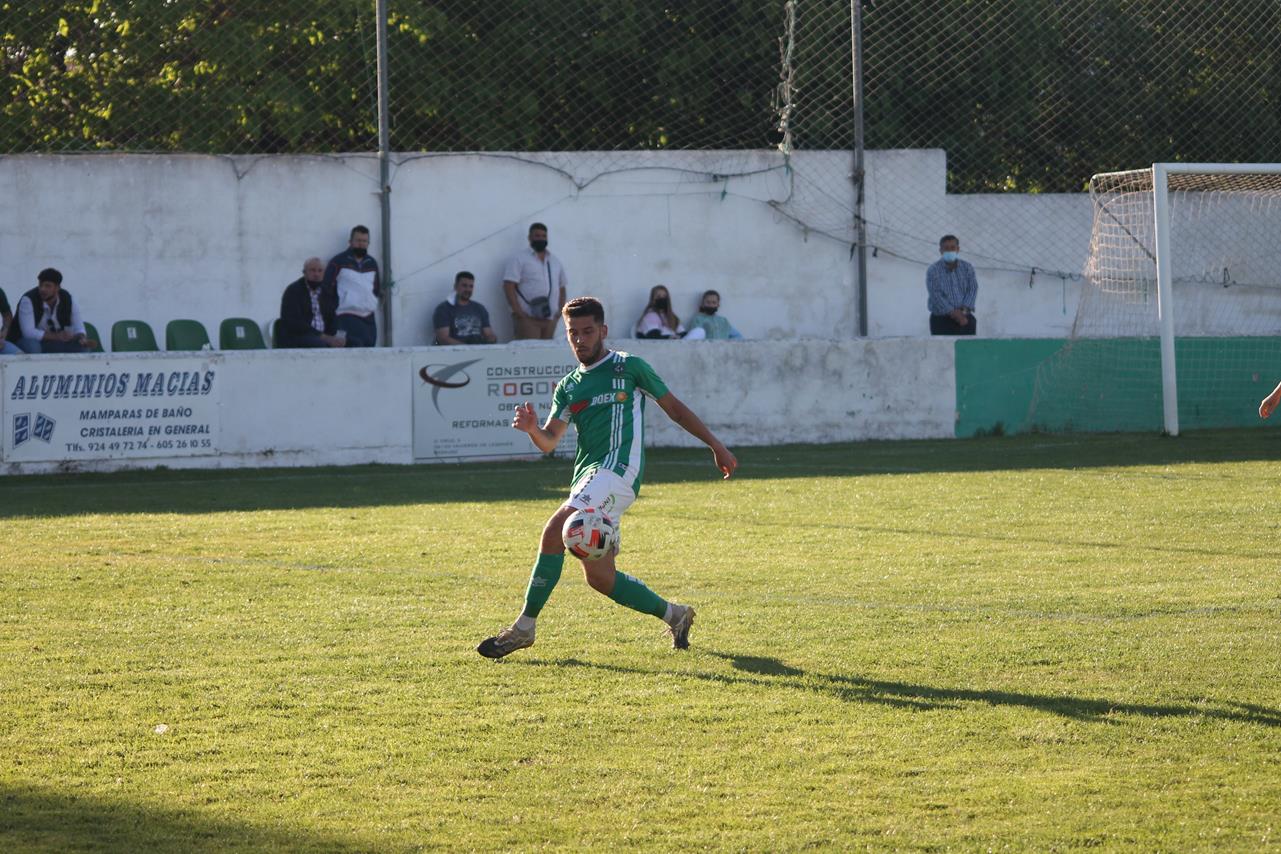 Fotos: Racing Valverdeño – AD Lobón (III)