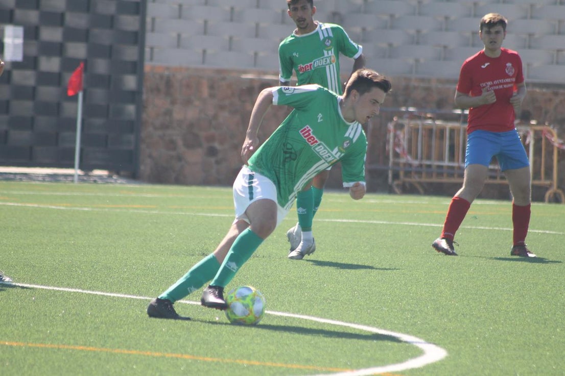 Fotos: Juveniles: Racing Valverdeño – UC La Estrella (II)