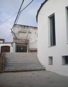 Imagen secundaria 2 - Obras del entorno del edificio