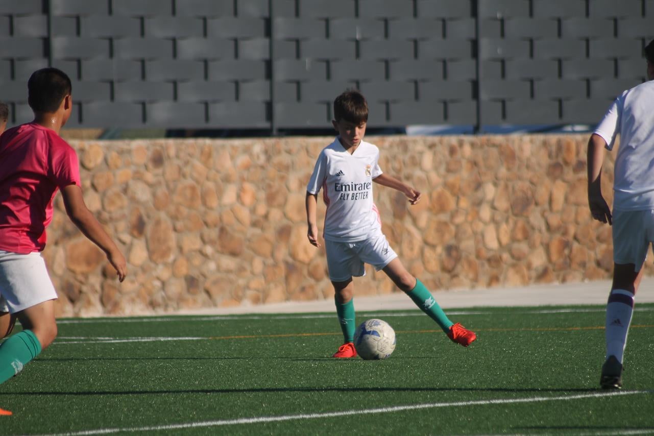 Fotos: Cierre de temporada de la Escuela de Fútbol Base (I)