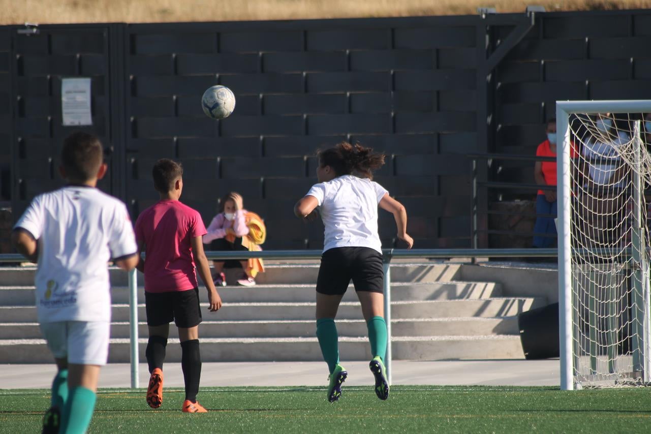 Fotos: Cierre de temporada de la Escuela de Fútbol Base (I)