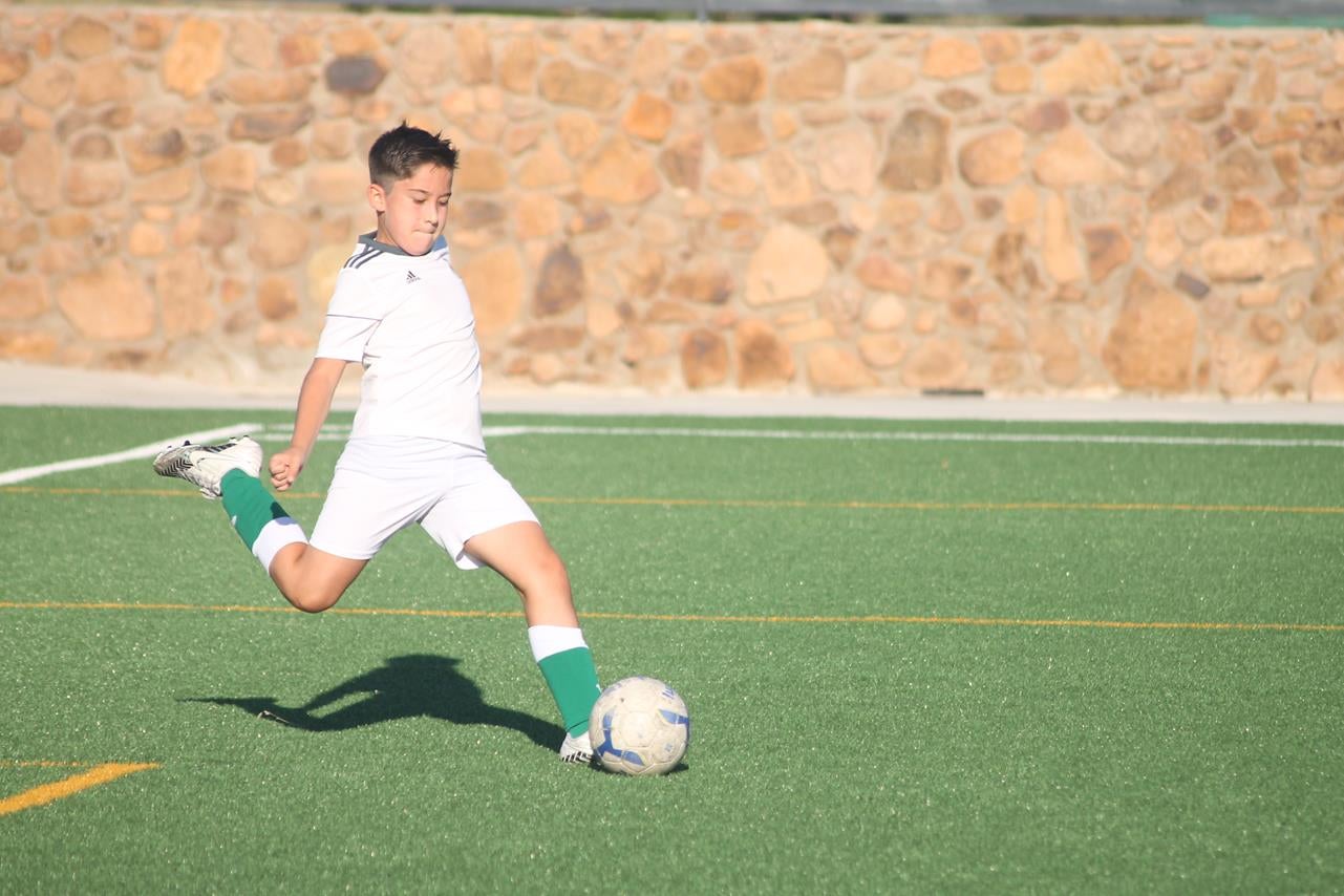 Fotos: Cierre de temporada de la Escuela de Fútbol Base (I)